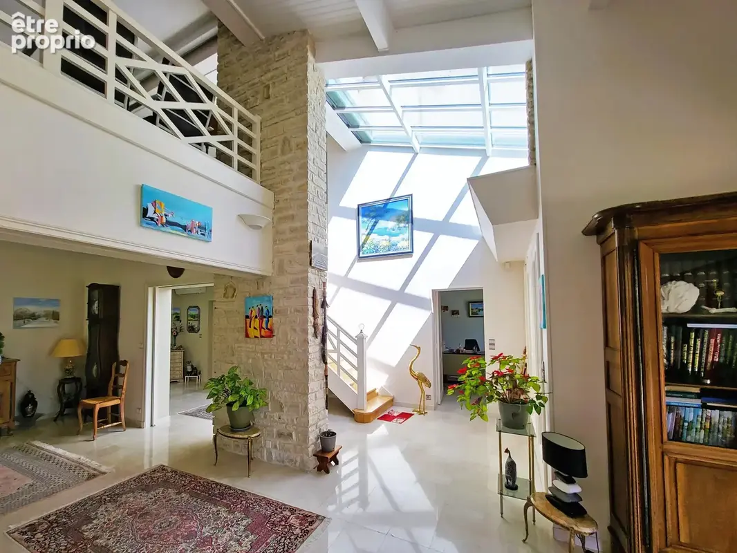 Maison d'architecte sur 1,2 ha avec plan d'eau proche de Jarnac - photo 8