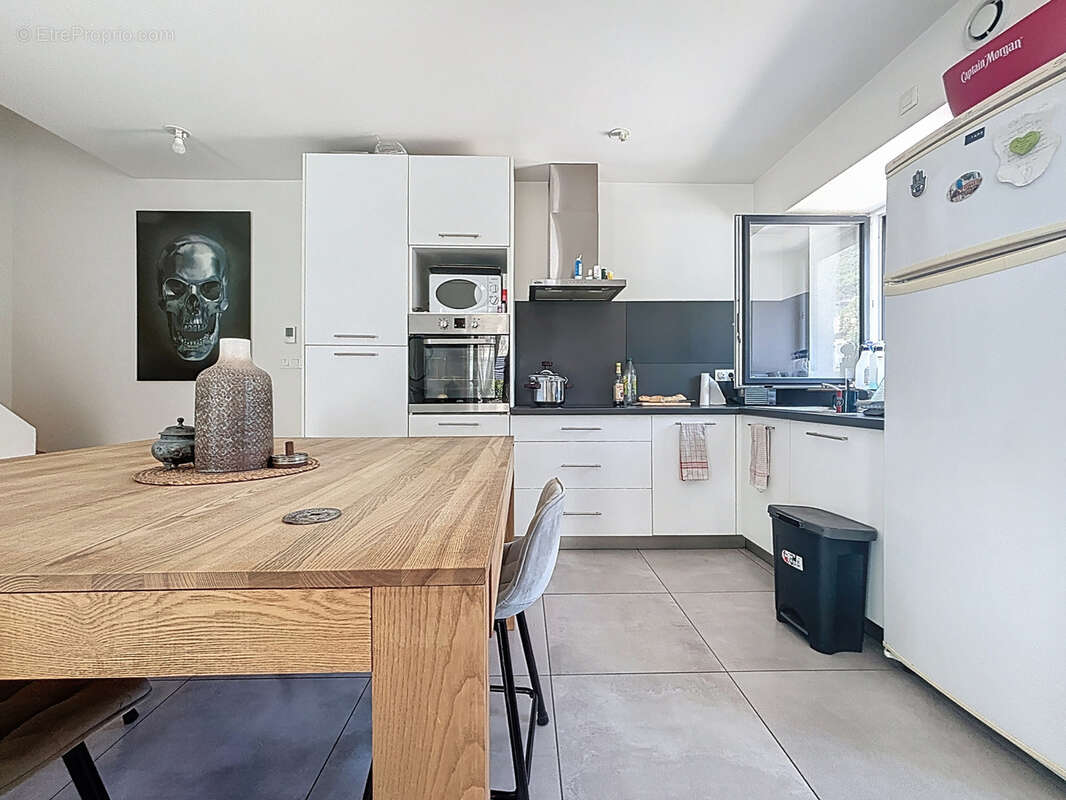 Appartement à SAINT-JEOIRE-PRIEURE