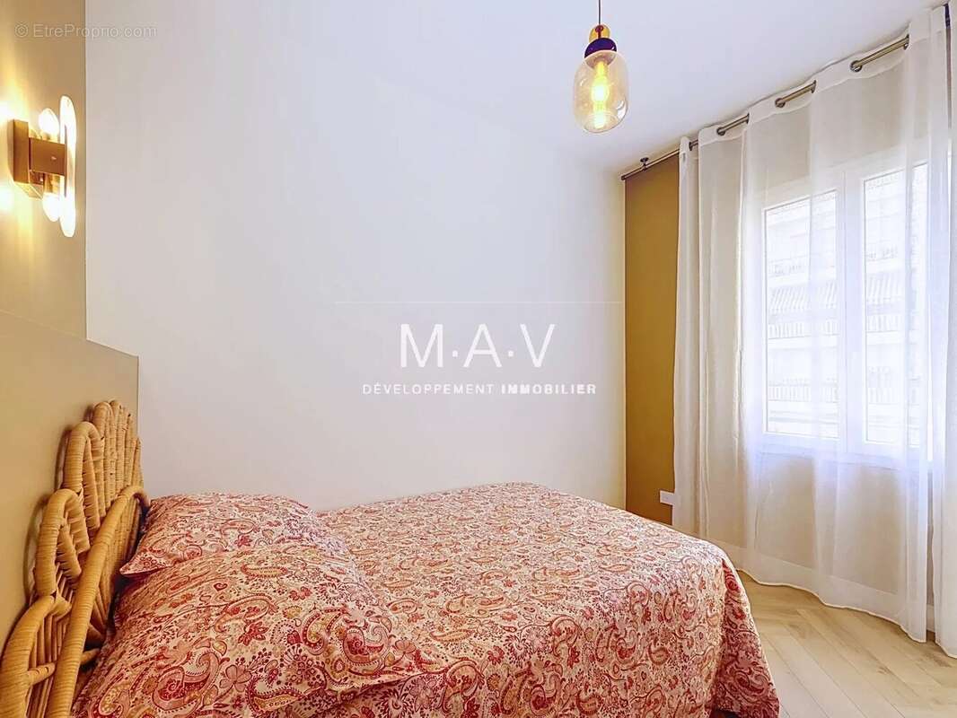 Coeur nice/fleurs gambetta appartement 3 pièces luxueusement rénové terrasse au calme - photo 24