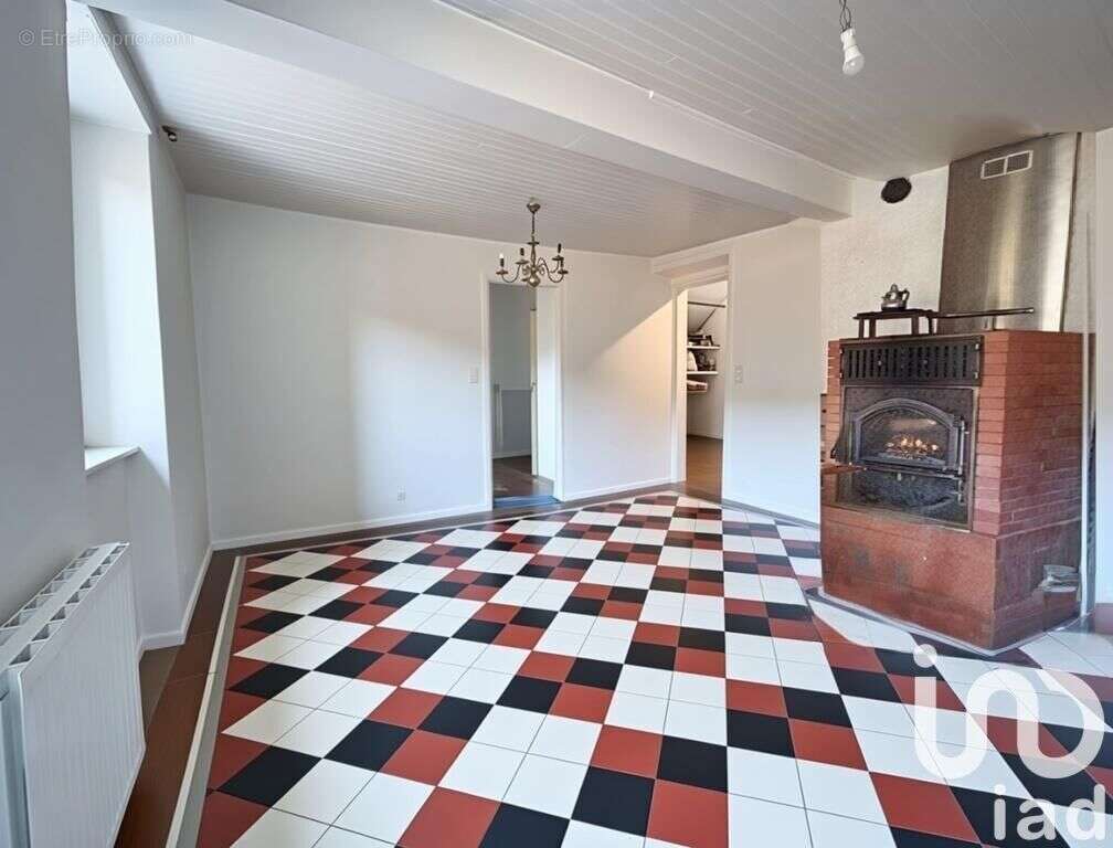Maison 110 m² à Saint-Clement-Sur-Valsonne  - photo 2