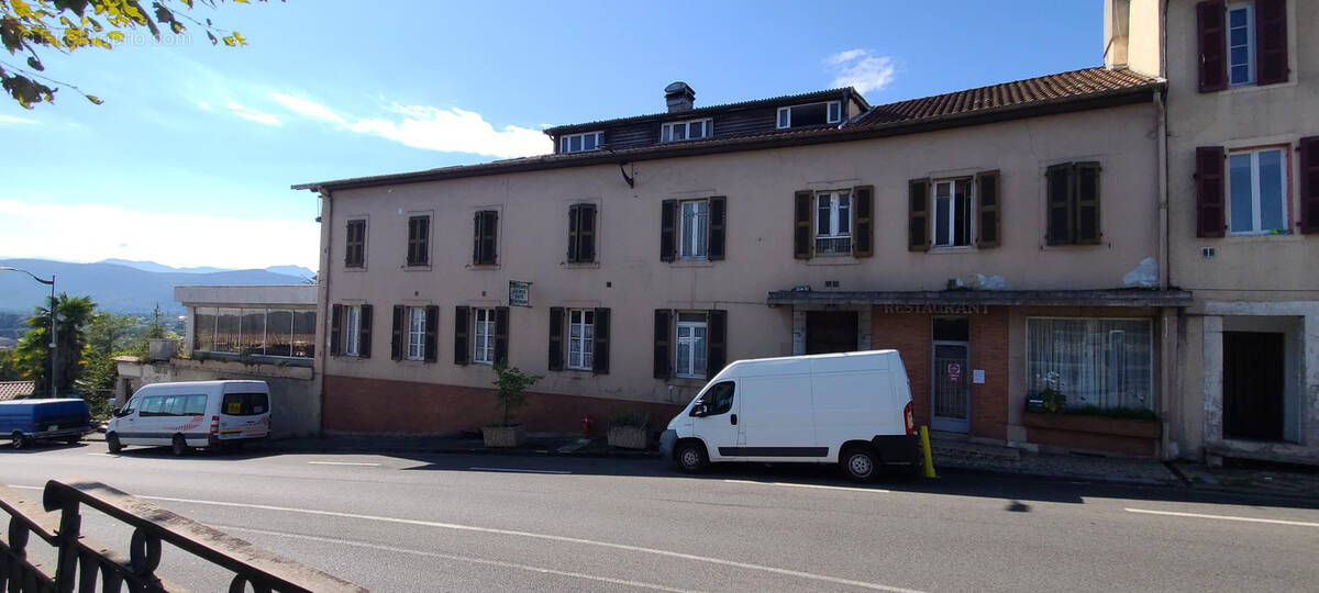 Appartement à MONTREJEAU