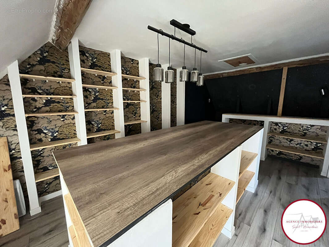 Maison à BESSAIS-LE-FROMENTAL