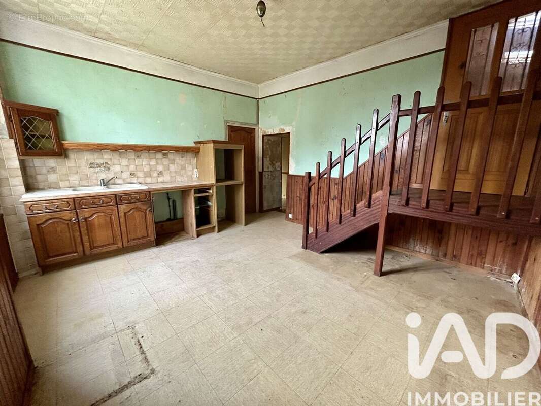 Maison 100 m² à Le Menoux  - photo 8