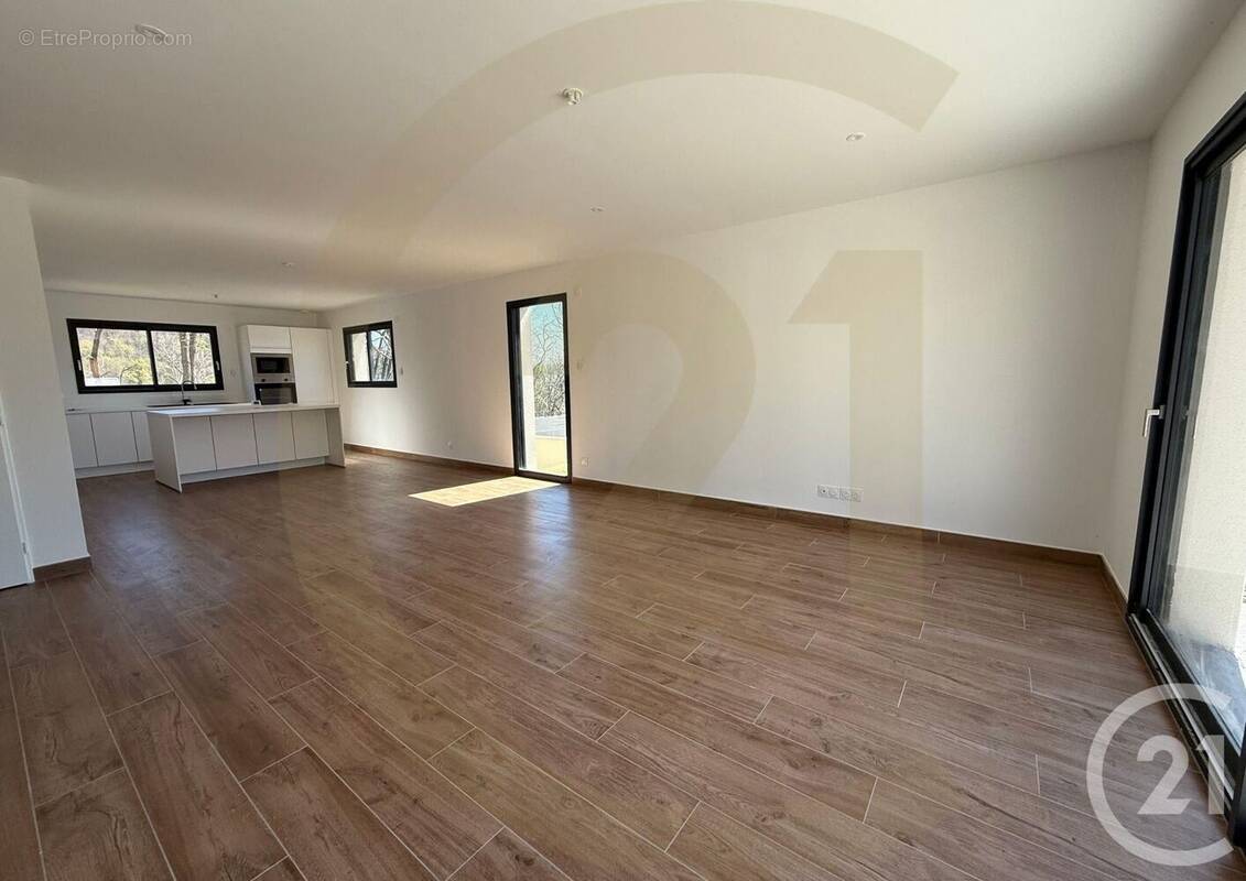 Maison à BOURGOIN-JALLIEU