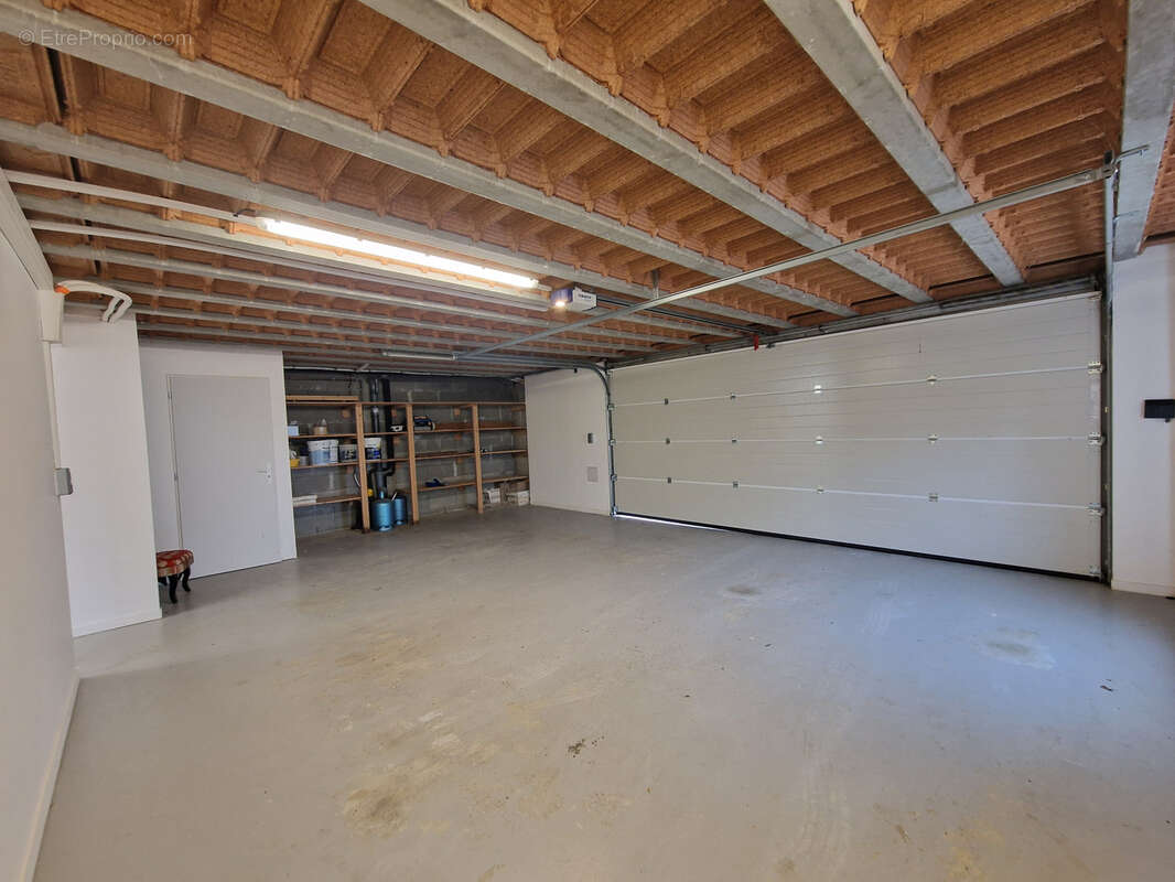 Maison à POLEYMIEUX-AU-MONT-D&#039;OR