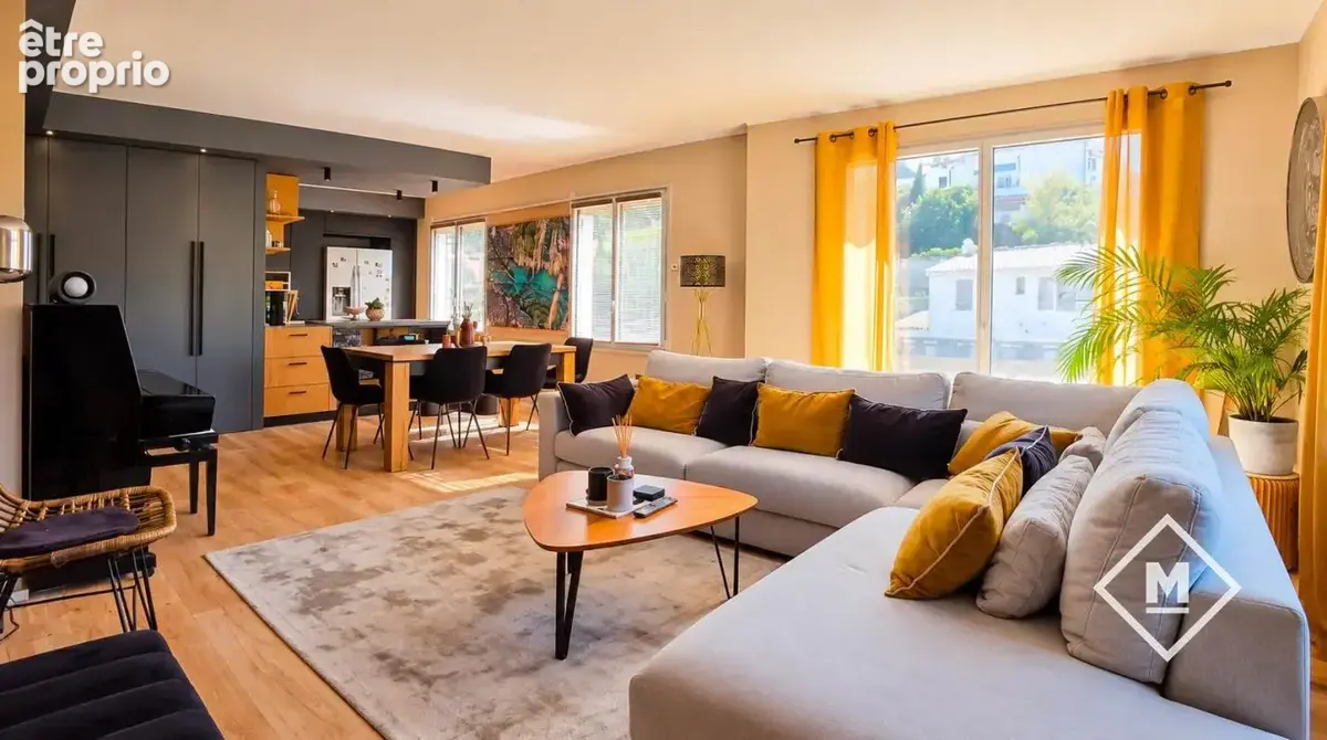 Marseille 7ᵉ – roucas blanc  appartement rénové avec balcon - photo 2