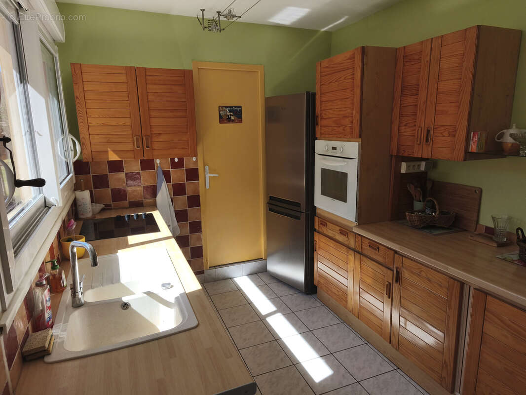 Maison à NOYEN-SUR-SARTHE