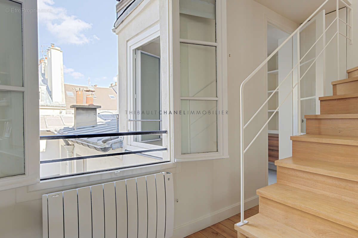 Appartement à PARIS-3E