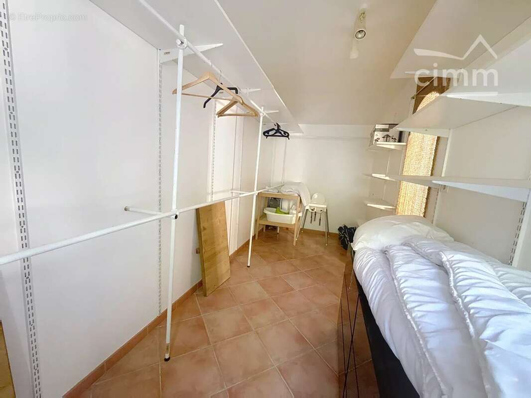 Villa de plain pied avec 4 chambres et proche du centre ville - photo 15