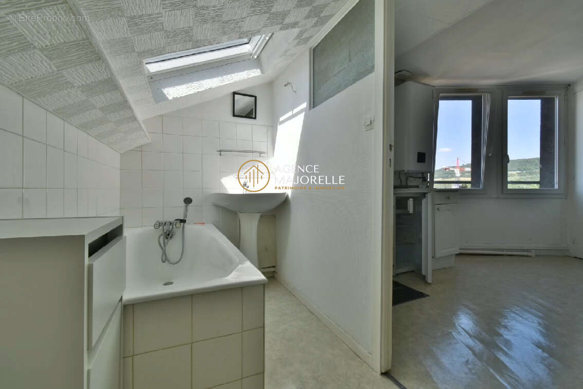 Appartement à POMPEY
