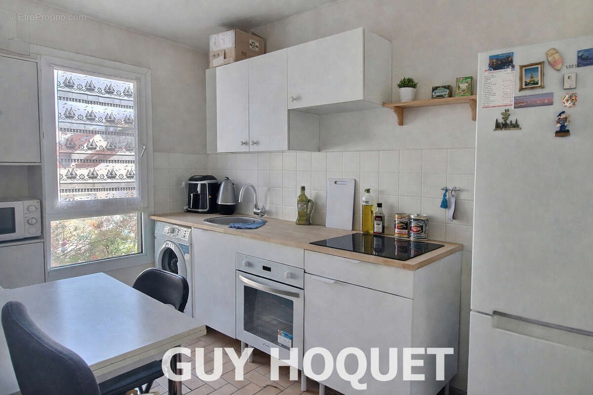 Appartement à SURESNES