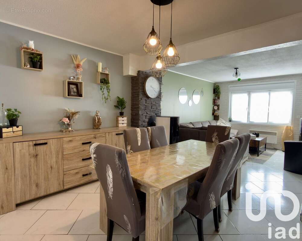 Photo 2 - Maison à AUBERCHICOURT