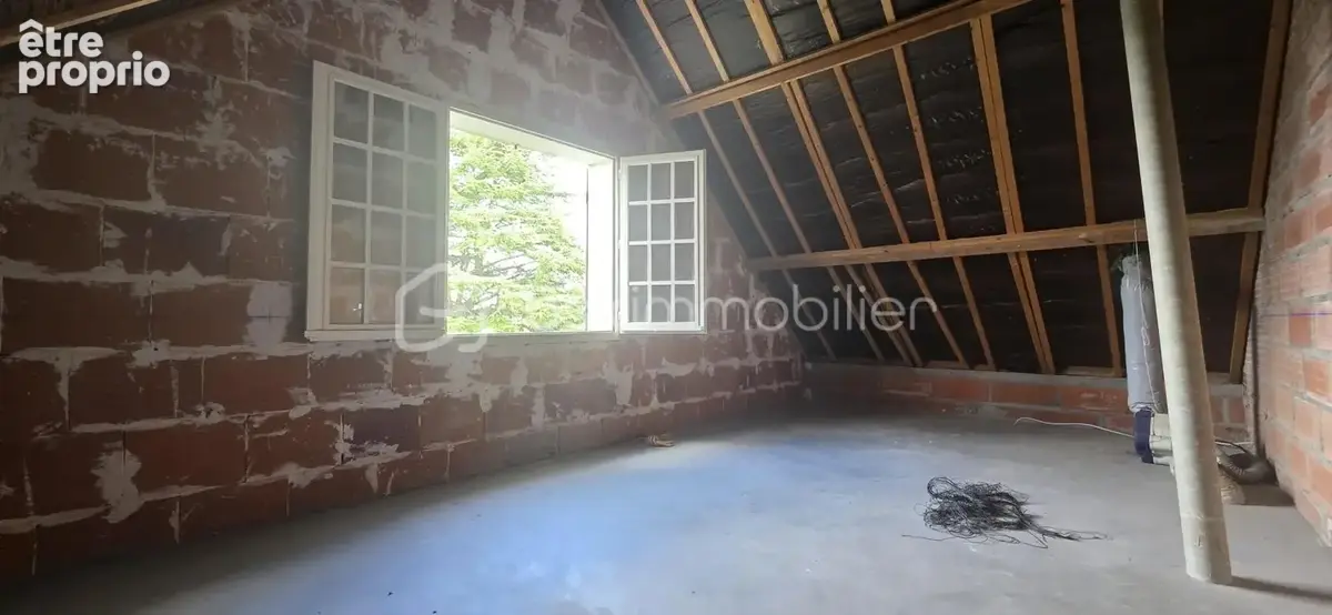 Coup de cœur assuré — Maison familiale avec potentiel à Courtenay (centre à pied) - photo 10