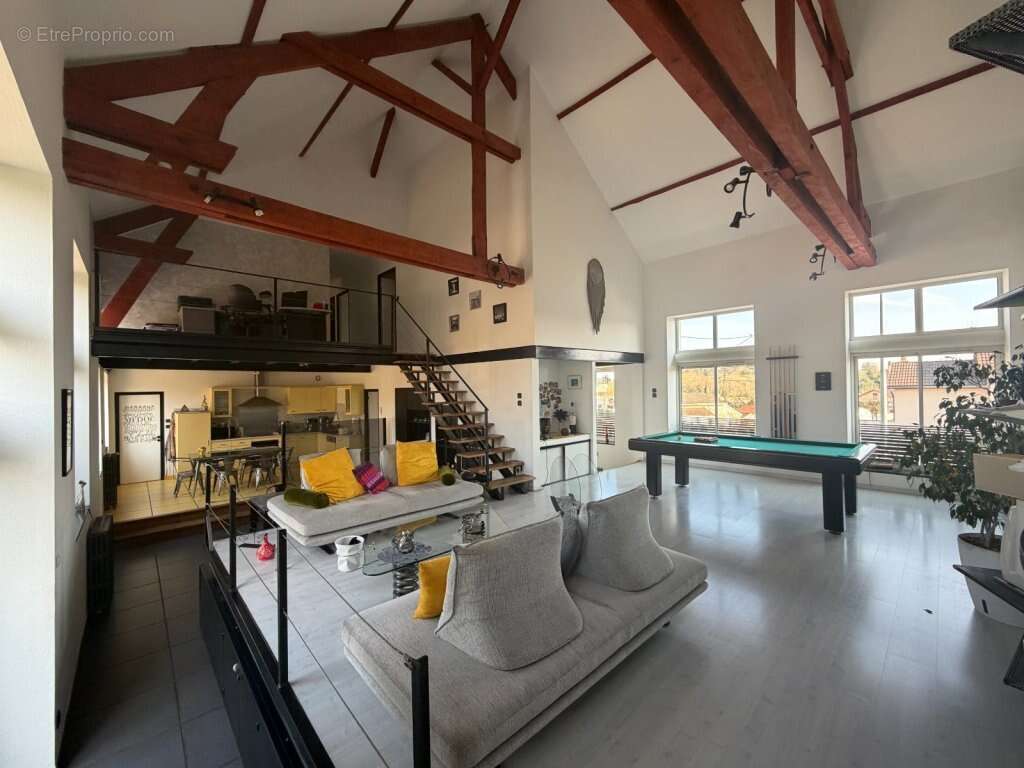 Appartement à LE CREUSOT