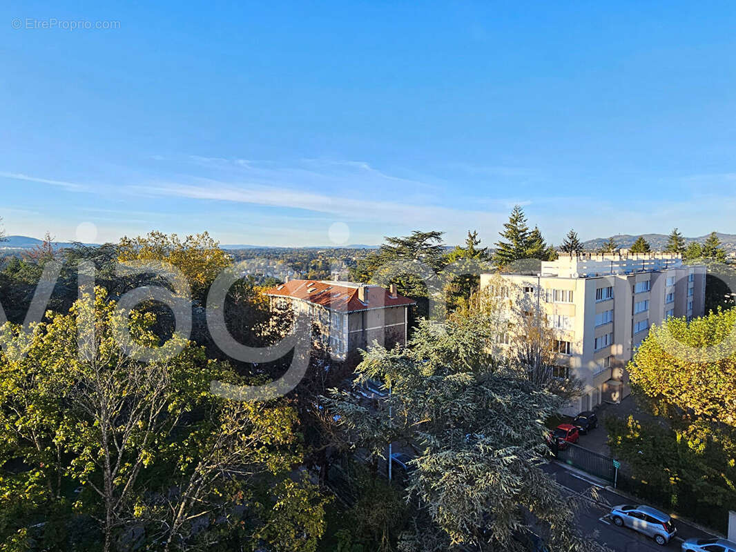 Appartement à LYON-5E