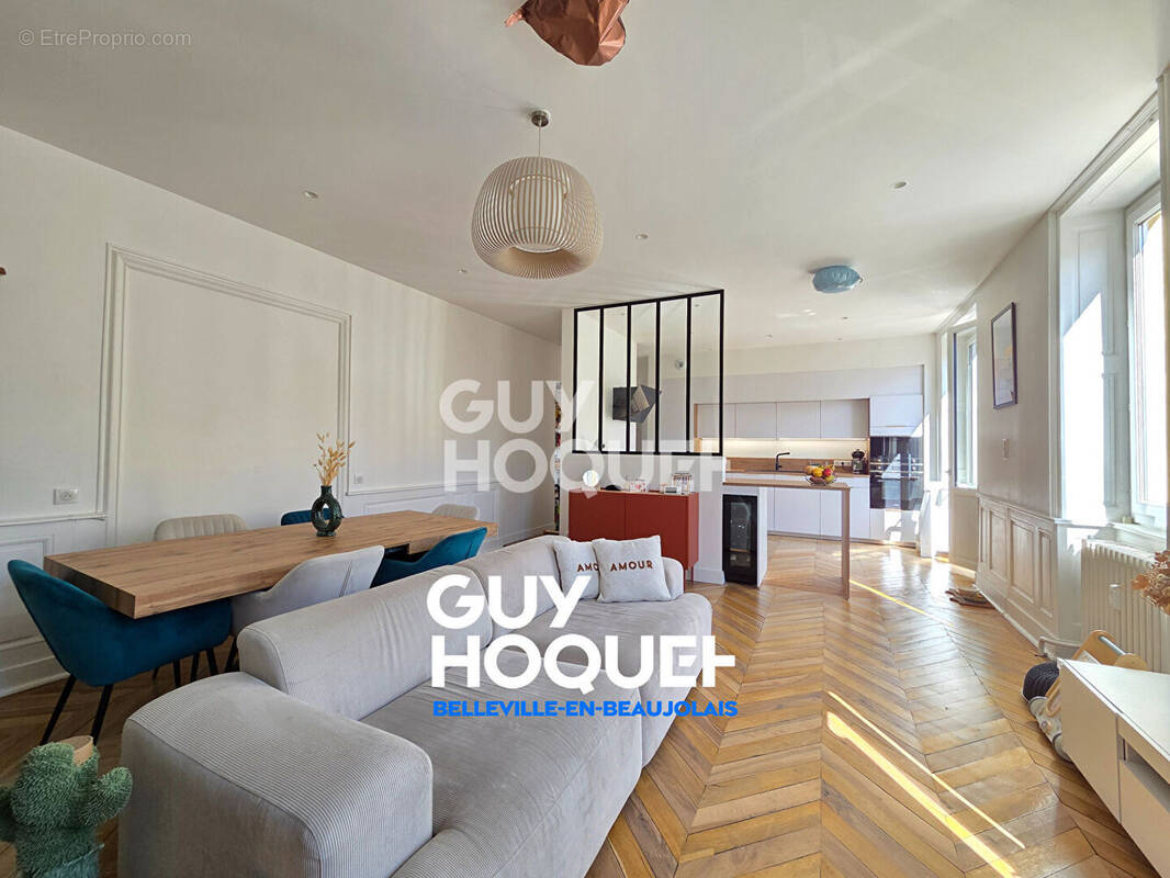 Appartement à BELLEVILLE