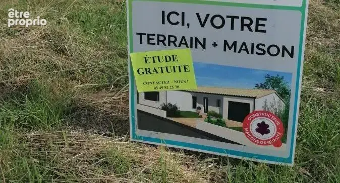 Terrain à AIRVAULT