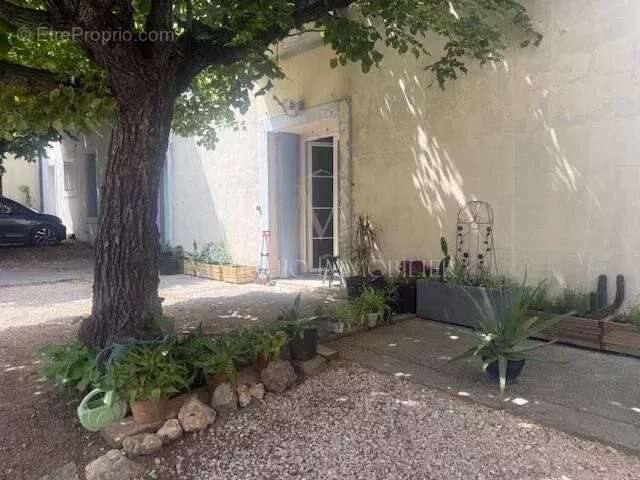 Appartement à LANSARGUES