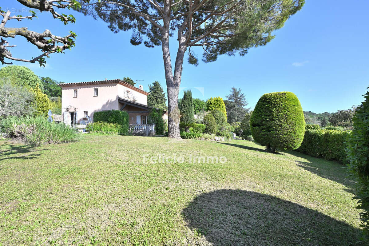 Maison à OPIO