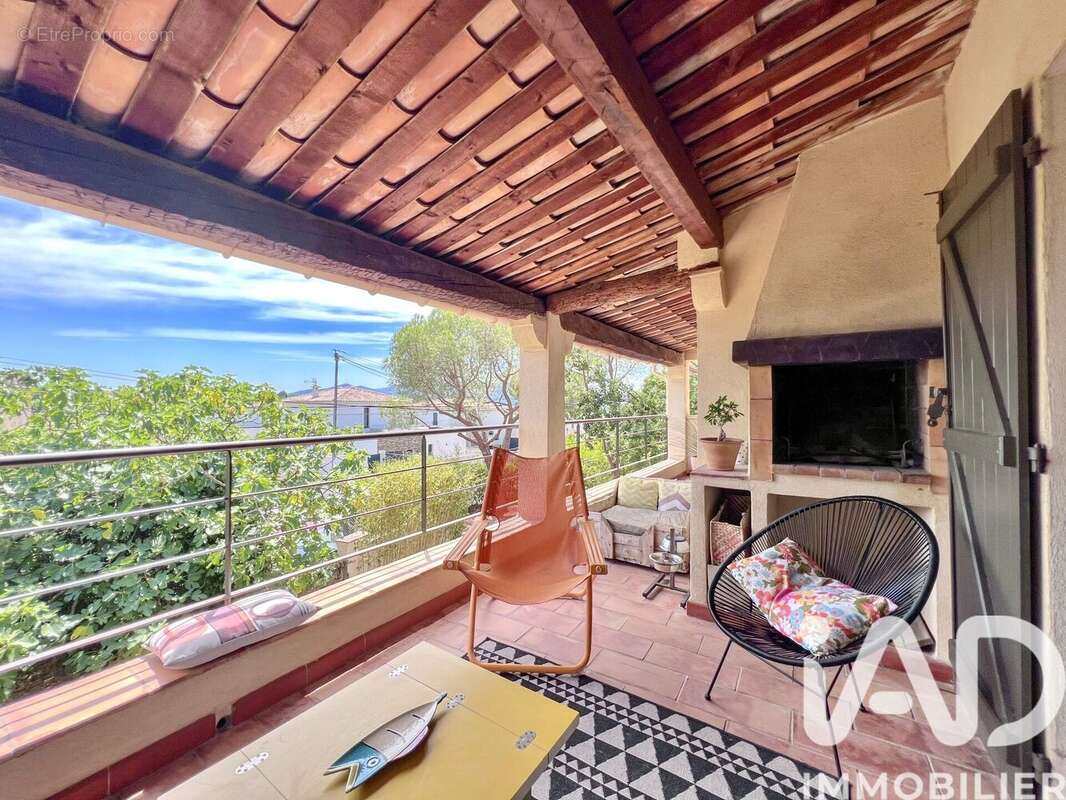 Photo 5 - Maison à PUGET-SUR-ARGENS