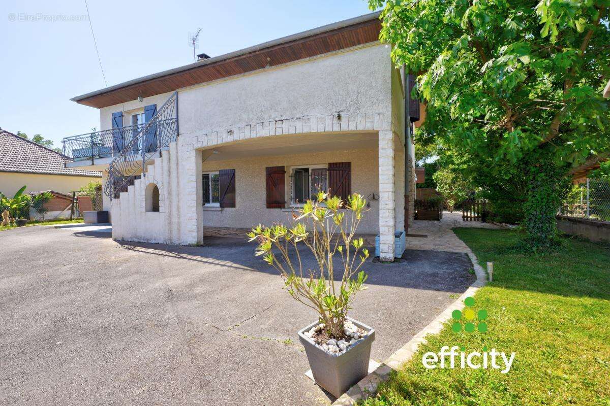 Maison à SAINT-PRIEST