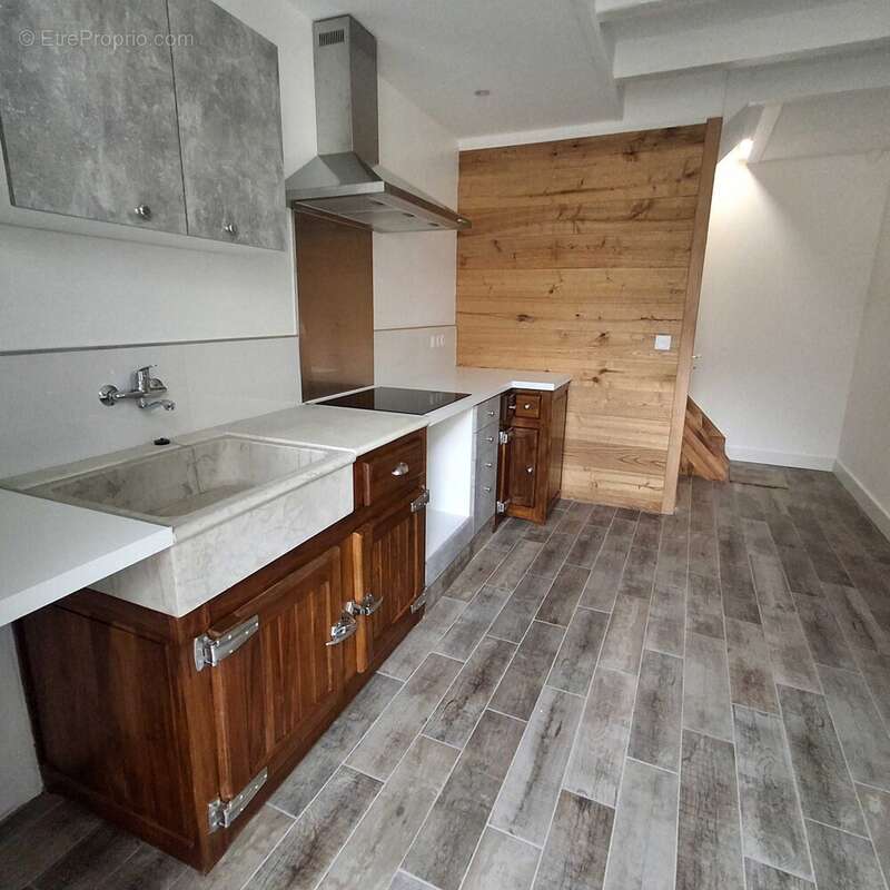 Maison 73 m² à Chasseneuil-Sur-Bonnieure  - photo 3