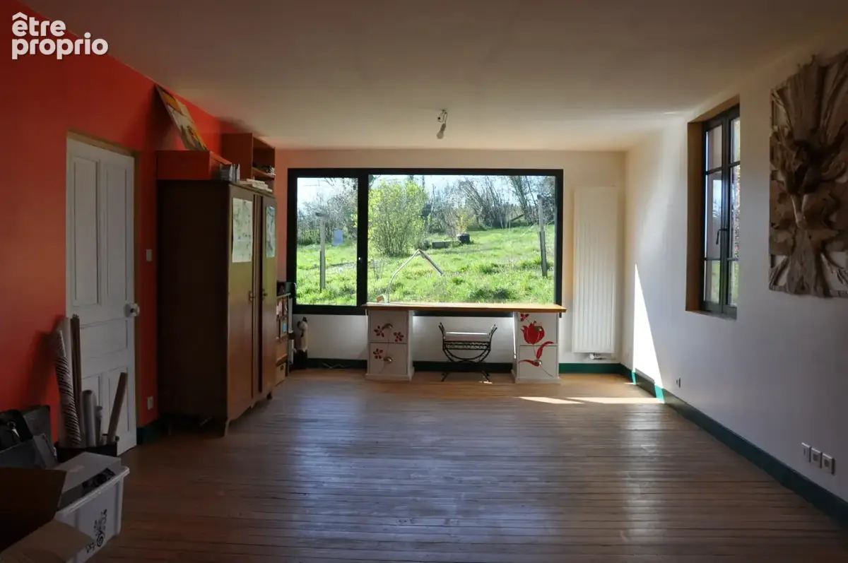 Belle villa atypique de 165 m2, avec une parcelle de terrain de 12327 m2 - photo 9