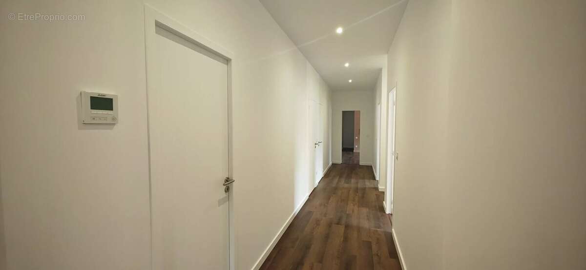 Maison de charme rénovée à Bucey-en-Othe   140 m2 habitables - photo 2
