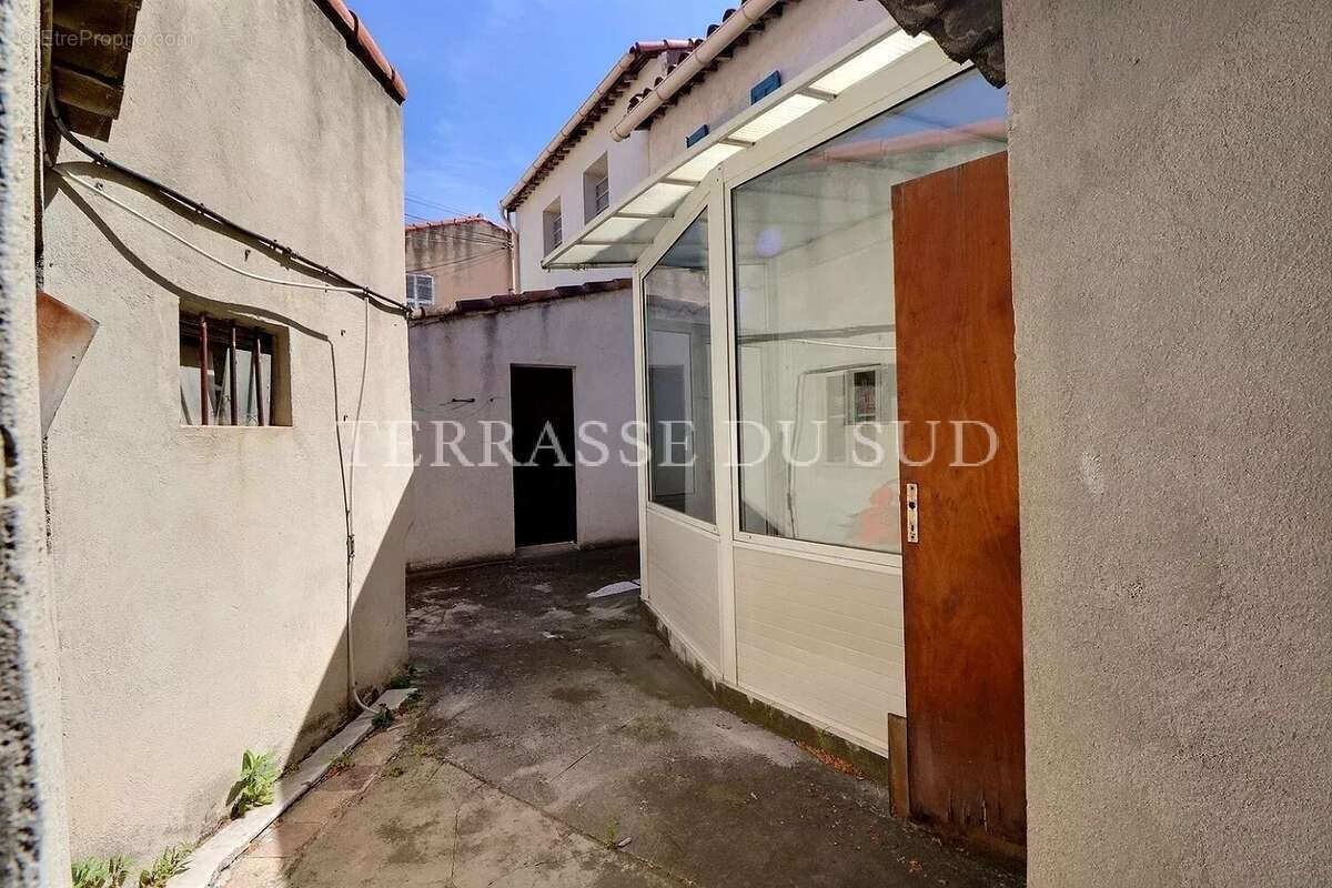 Appartement à MARSEILLE-9E