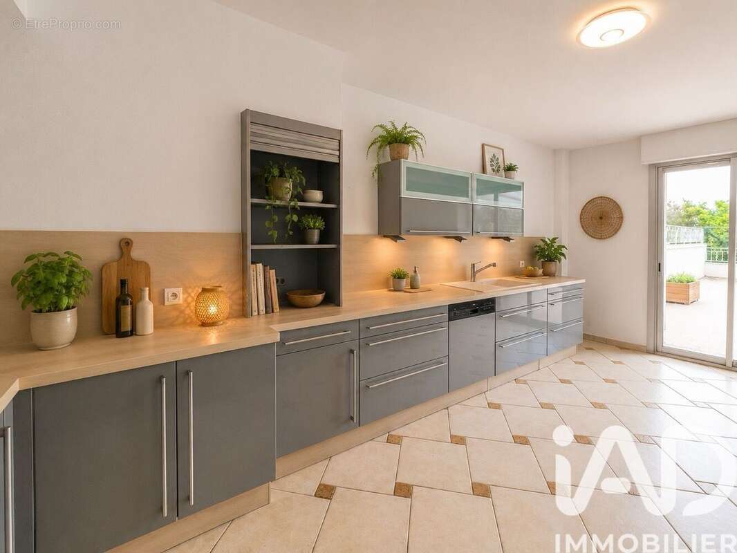 Photo 3 - Appartement à MARSEILLE-12E