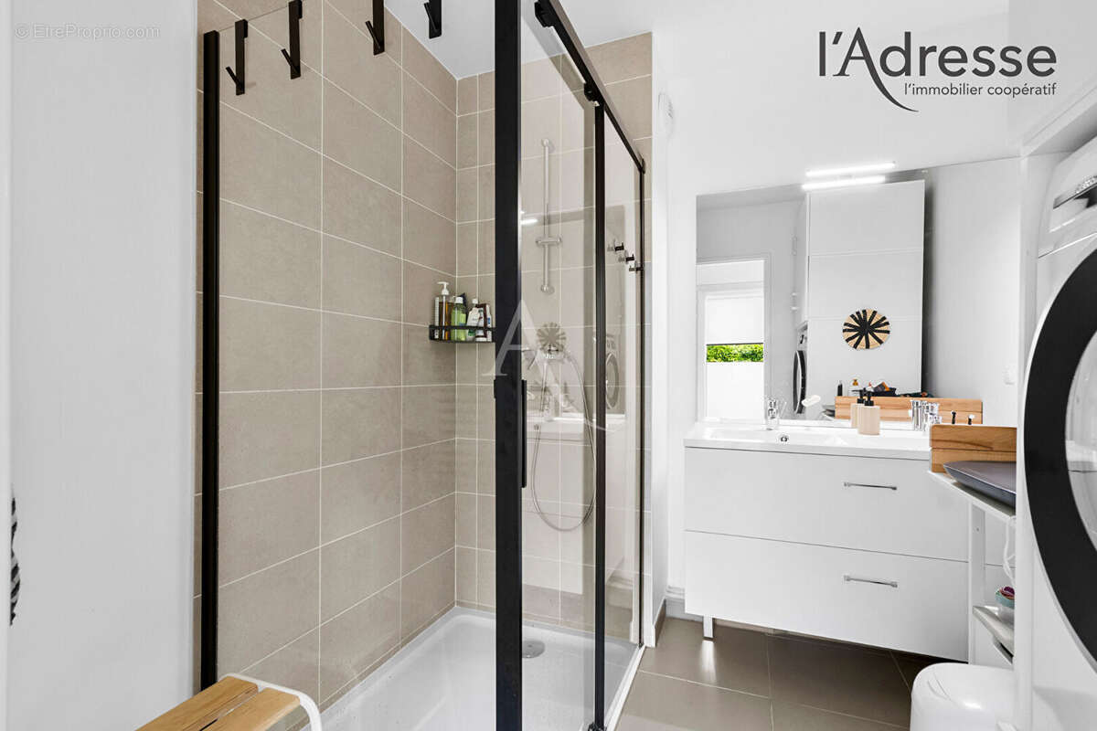 Appartement à SURESNES