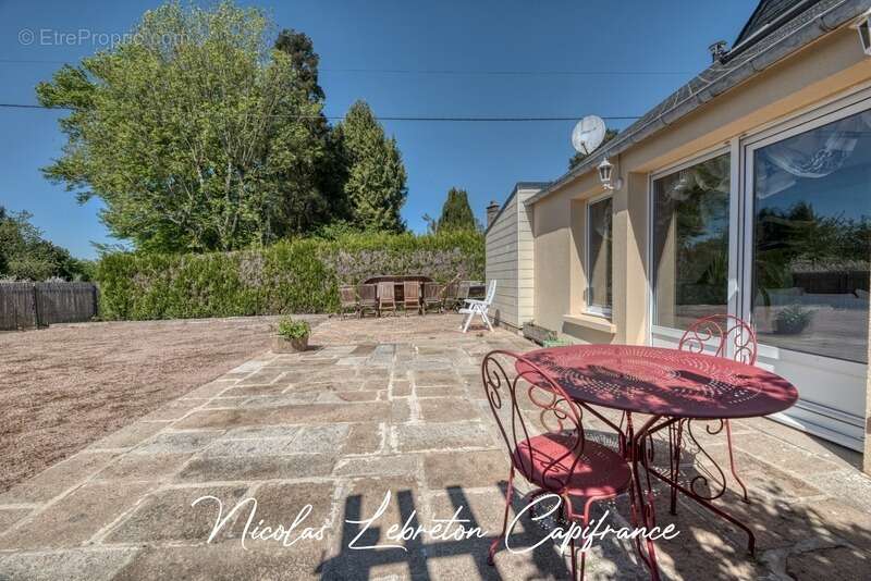 Maison à SAINTE-HONORINE-LA-GUILLAUME