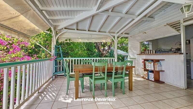 Maison à SAINT-FRANCOIS