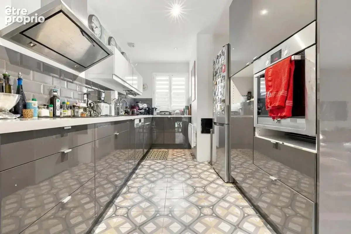 Agréable Maison de 7 pièces de 117 m² à Villejuif - photo 7