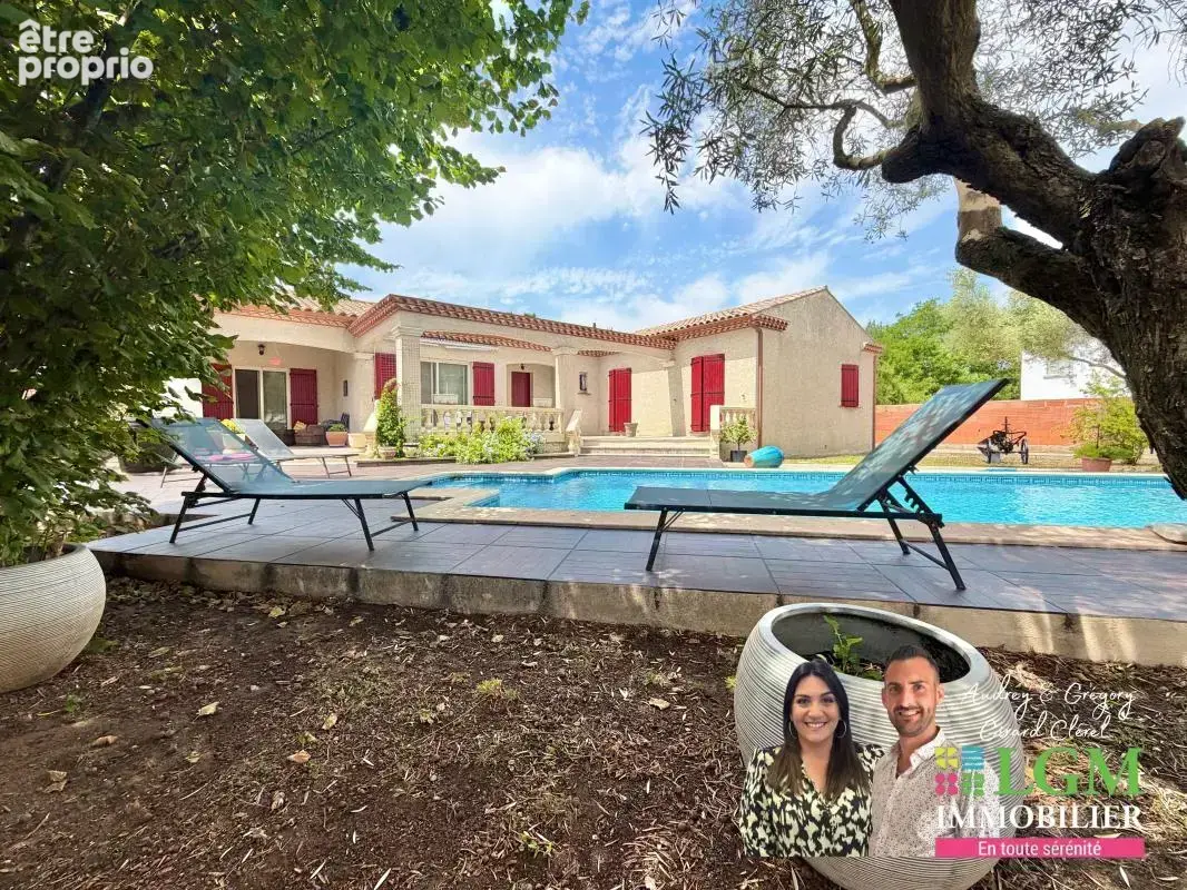Maison de plain-pied, 4 chambres, piscine, 1000m2 de terrain, au calme, proche du centre - photo 3