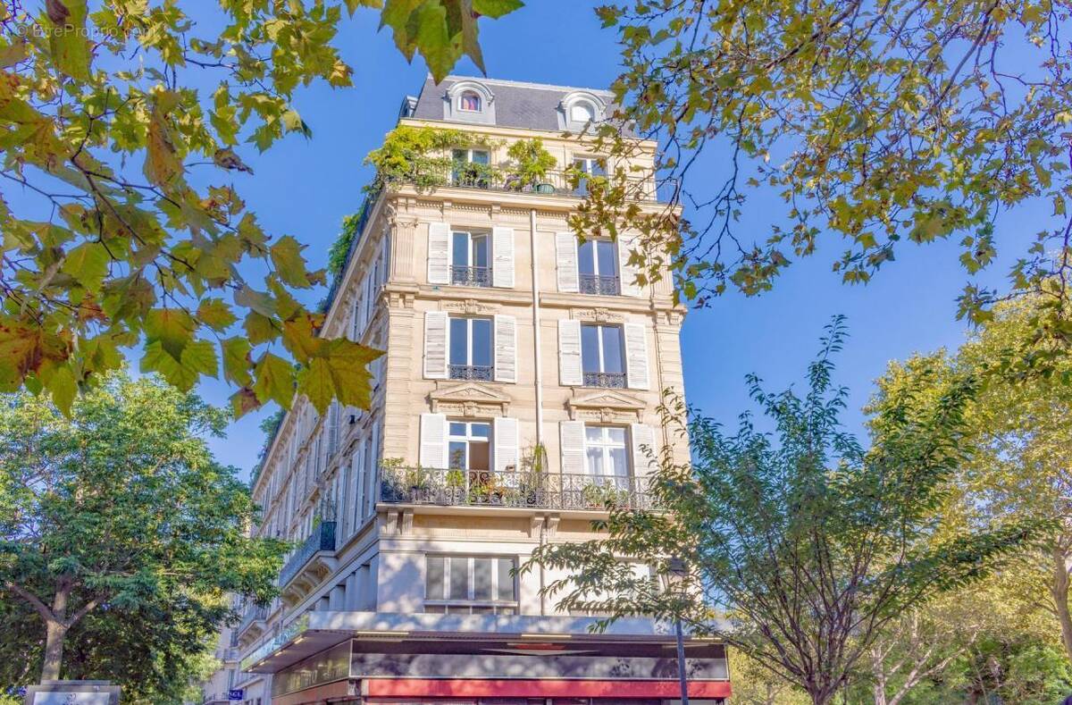 Appartement à PARIS-11E