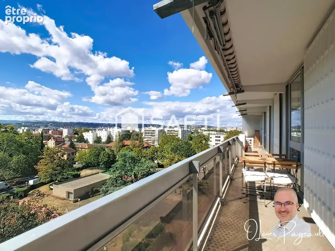 Photo 1 - Appartement à LYON-8E