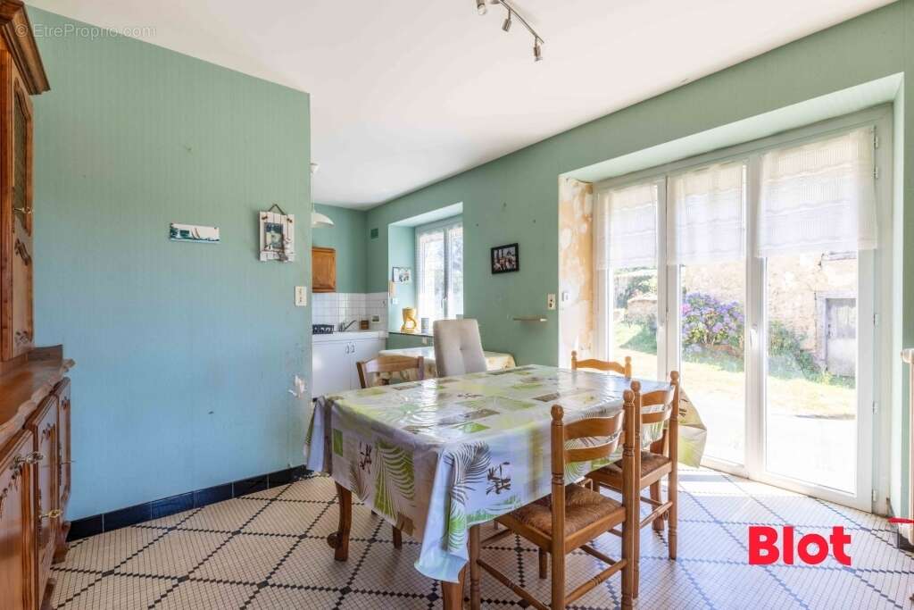 Maison à ACIGNE