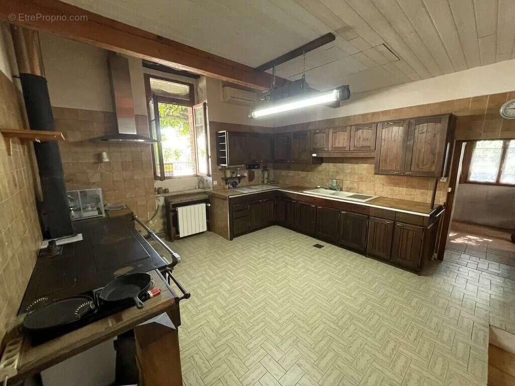 Maison à SAINT-ANDRE-DE-CRUZIERES