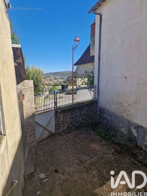 Photo 8 - Maison à AUZANCES