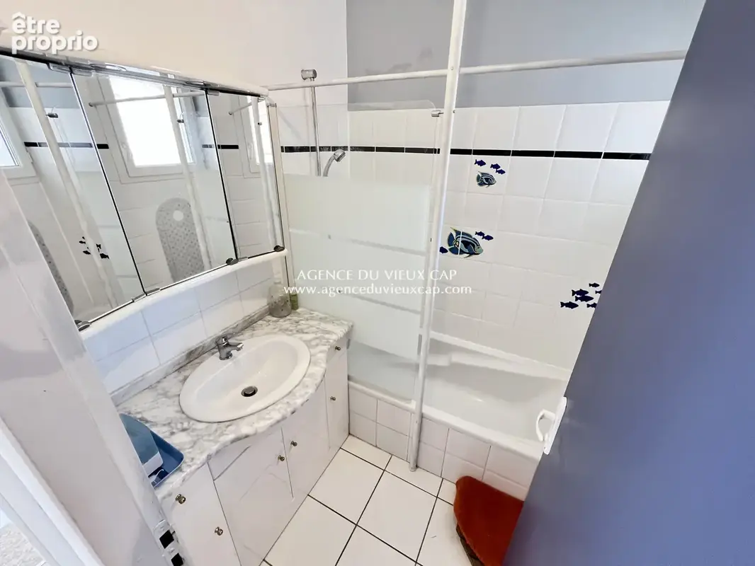 Maison 5 pieces en r+1 sur cap d'agde avec garage - quartier vieux port - emplacement ideal proche plage - photo 6