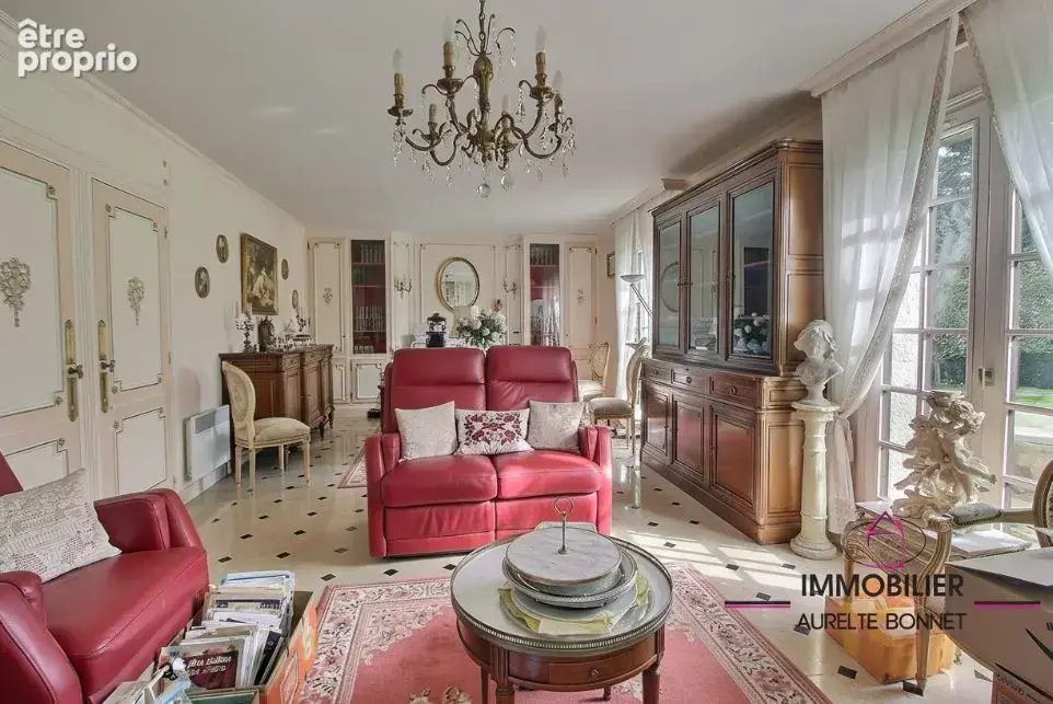 Maison 9 pièces 180 m² à vendre à Pont-L'eveque (14130) - photo 3