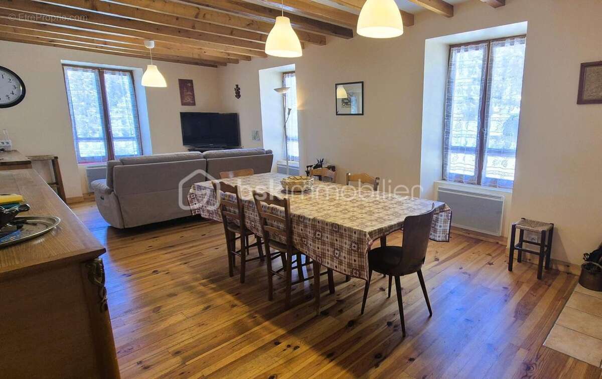  Spacieux duplex avec garage et jardin à Villars-Colmars – Vallée du Haut Verdon  - photo 5
