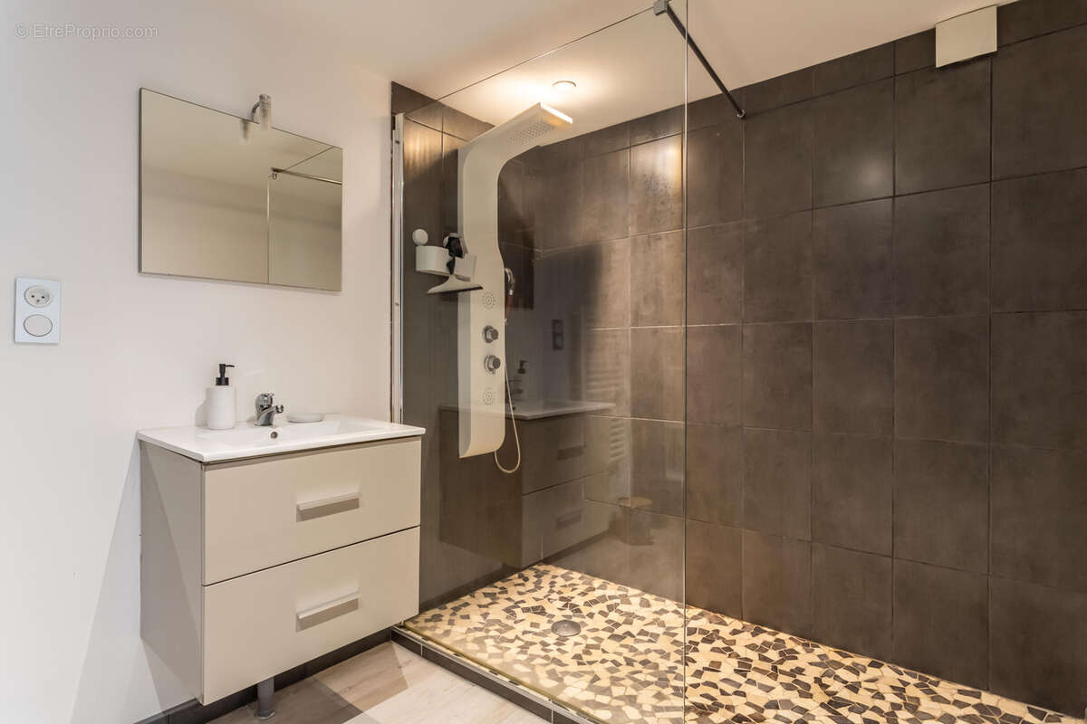 Maison à MONFLANQUIN