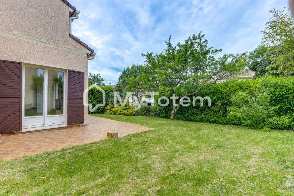 Maison à LOUVECIENNES