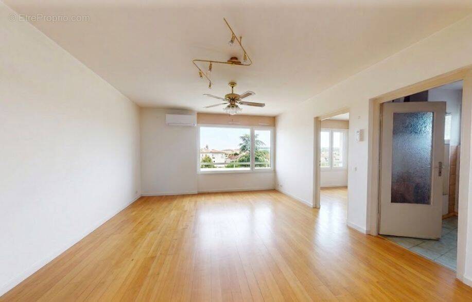 Appartement à CALUIRE-ET-CUIRE
