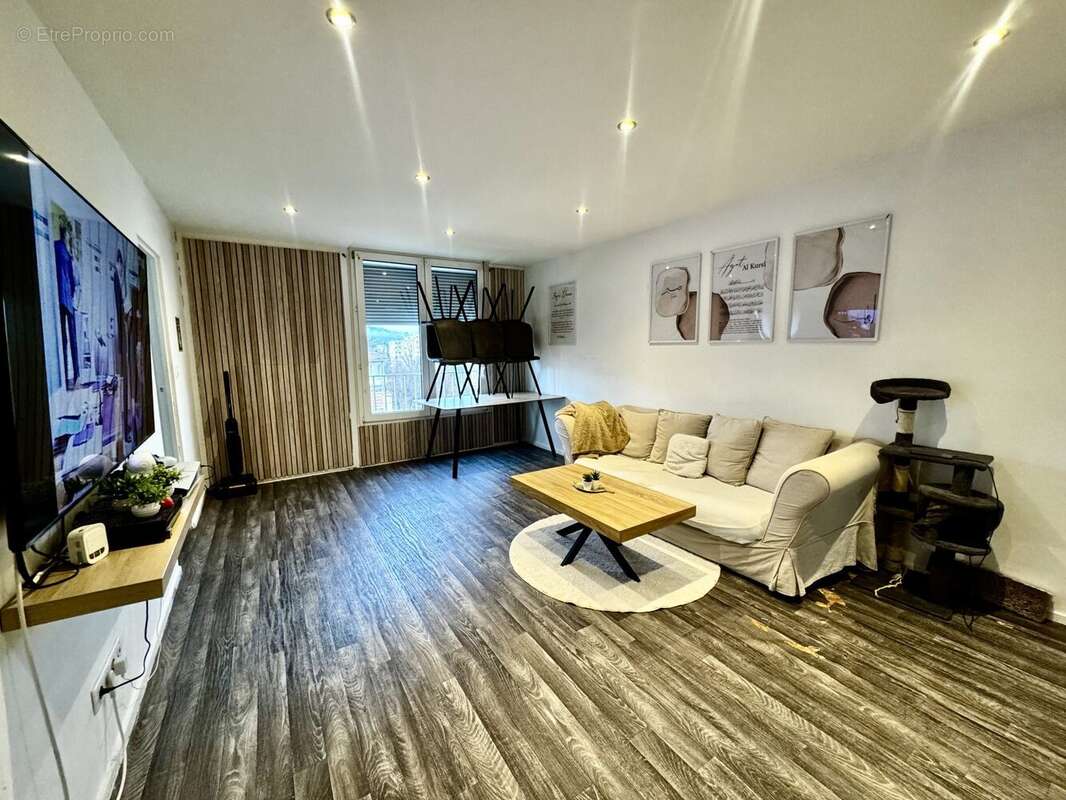 Appartement à FIRMINY