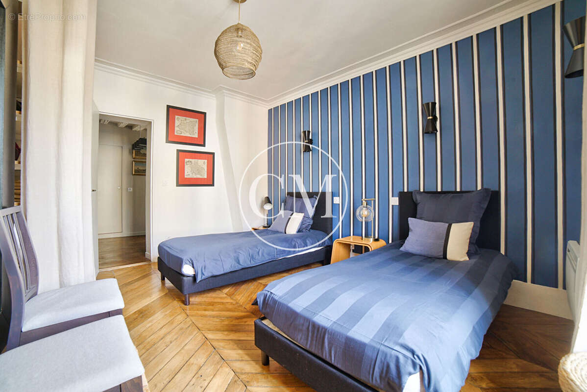 Appartement à VERSAILLES