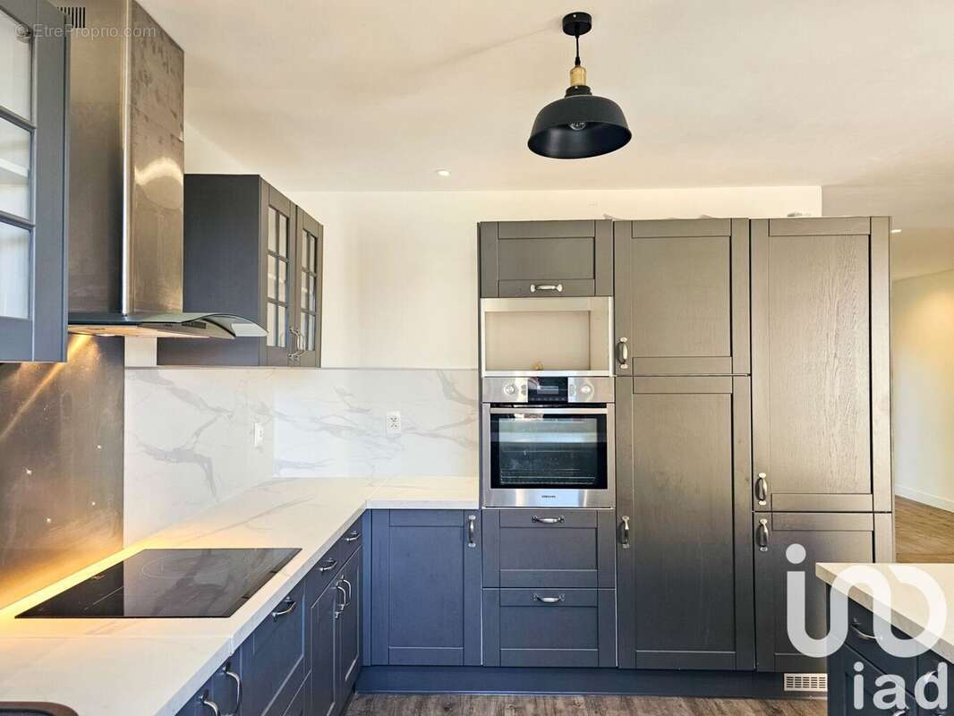 Maison 128 m² à Saint-Martin-De-Jussac  - photo 4