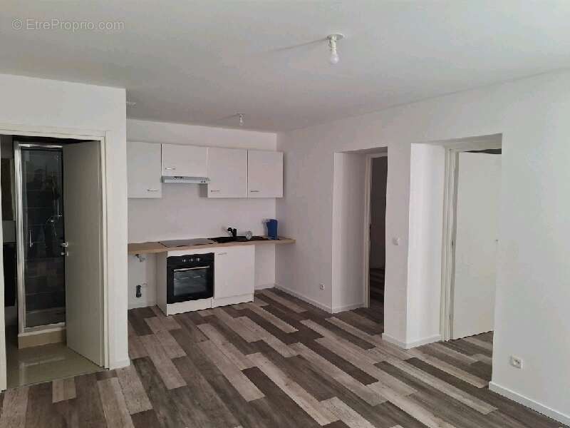 Appartement 44 m² à Pont-Saint-Vincent  - photo 2